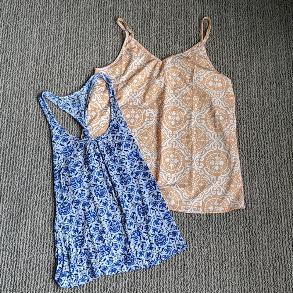 Bundle of 2 Printed Tank Tops
